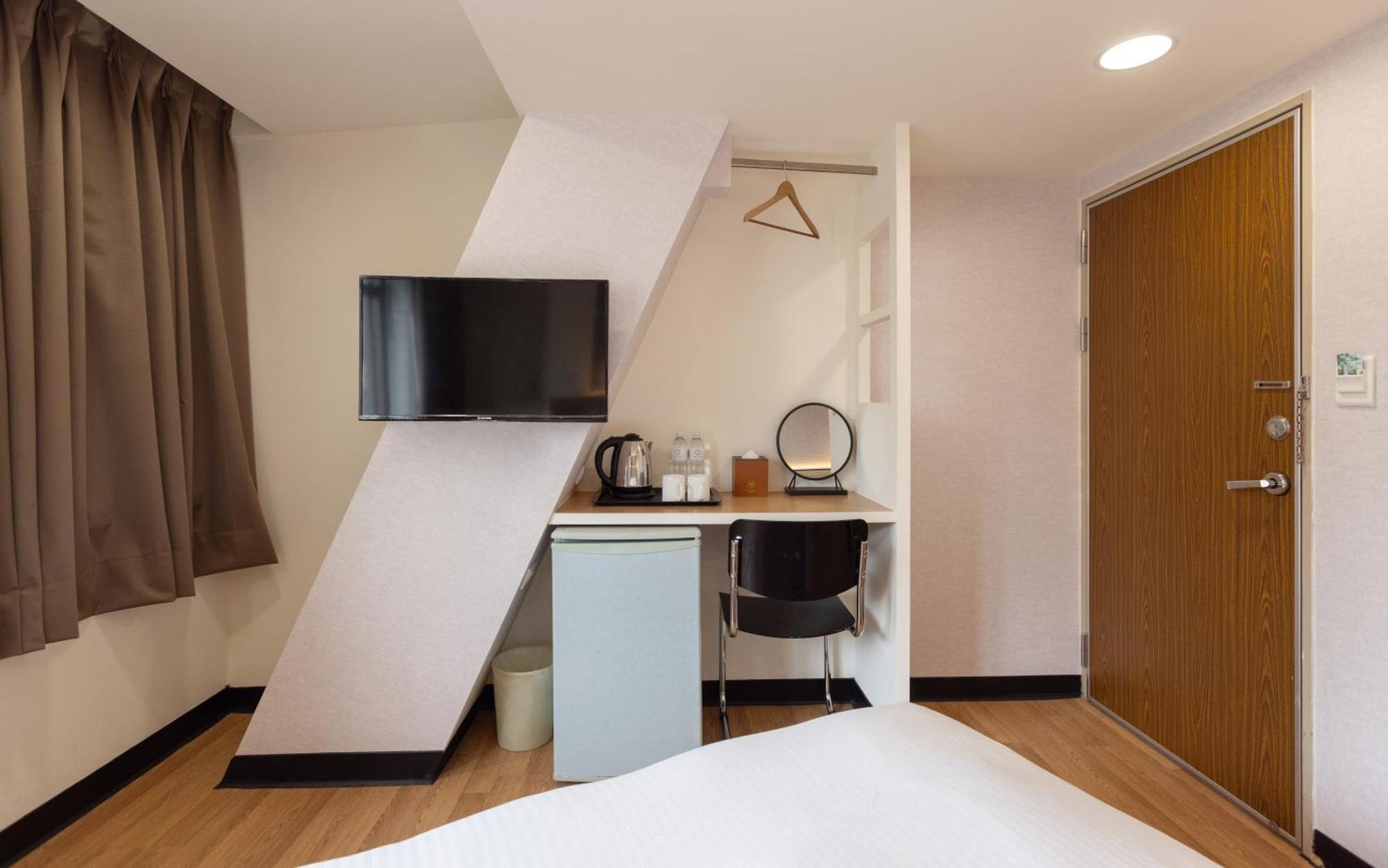 New World Hotel Tajpej Zewnętrze zdjęcie