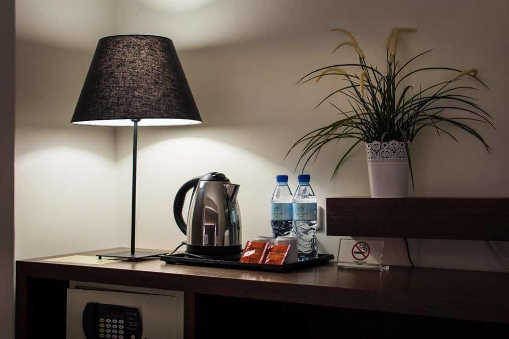 New World Hotel Tajpej Zewnętrze zdjęcie